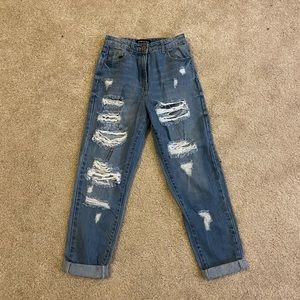High Waisted Jeans